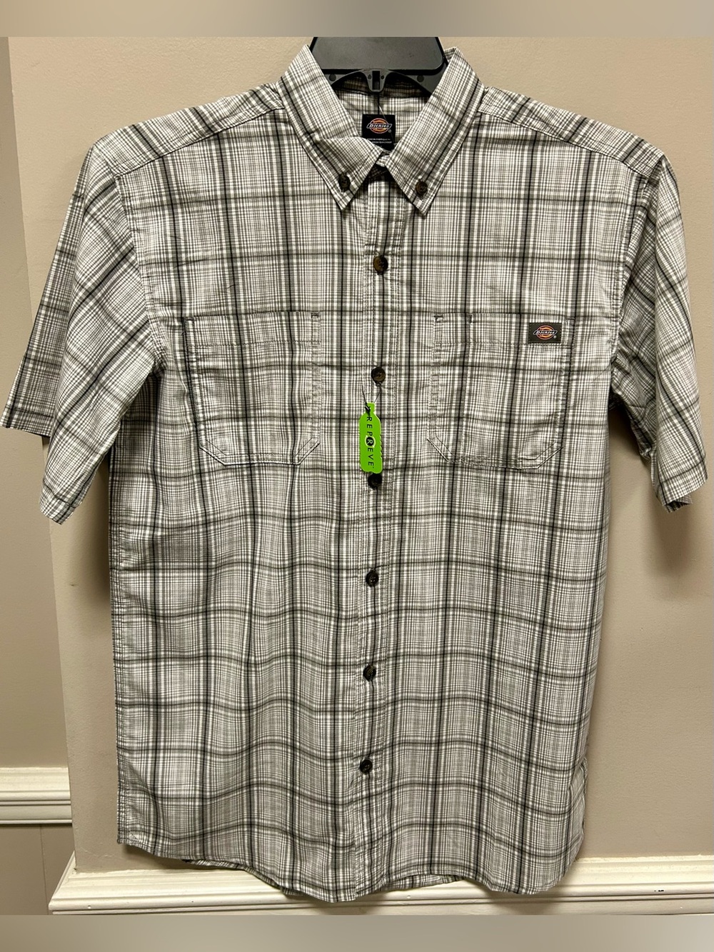 Dickies Men’s Short Sleeve Button-Down Plaid Work Shirt - White/Gray Sz S NWT